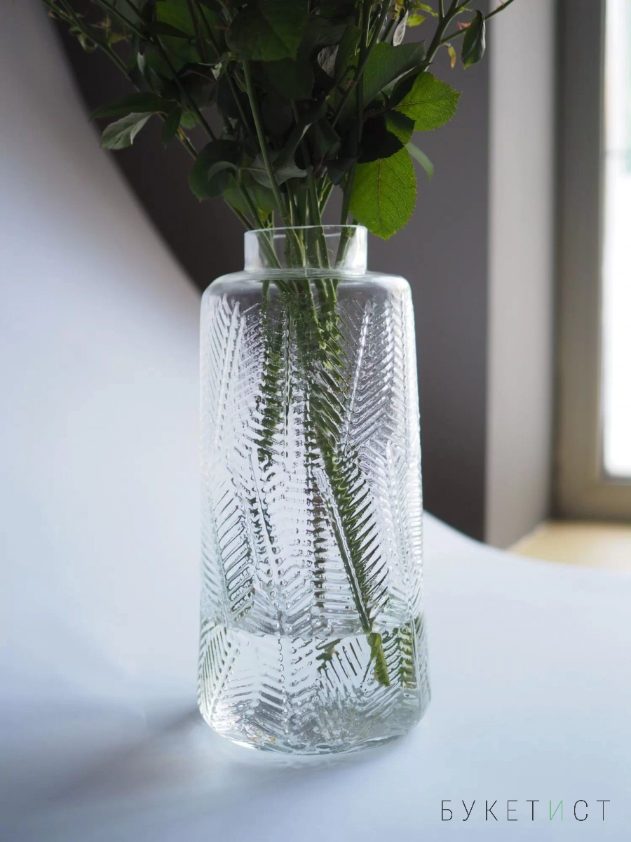 Интерьерная стеклянная ваза