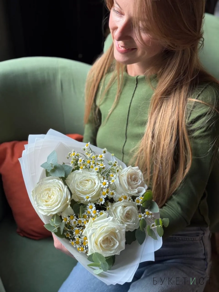 Дуо-букет "Хорошей девочке" Дуо-букет "Хорошей девочке"