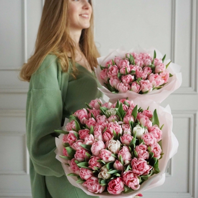 ПРЕМИУМ СОРТ Букет нежно-розовых пионовидных тюльпанов