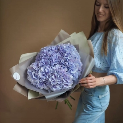 Букет лавандовых гортензий