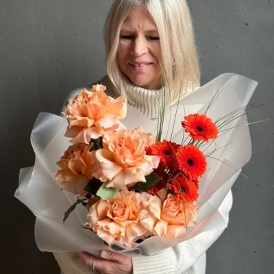 Персиковый букет "Ты - лучик"