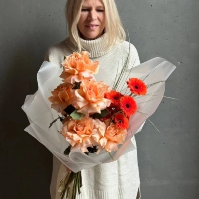 Персиковый букет "Ты - лучик"