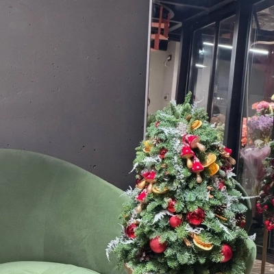 Новогодняя елка из хвои "Апельсинка"