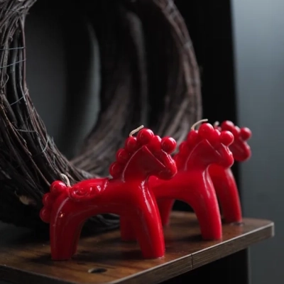 Интерьерная свеча Лошадка