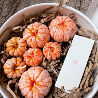 Подарочный набор со свечами ручной работы "Мандаринки"