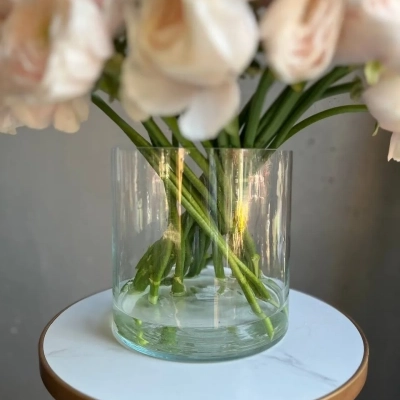 Большая ваза для цветов