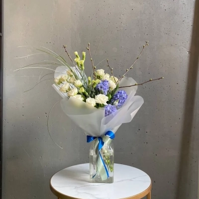 Авторский букет "Голубая симфония"