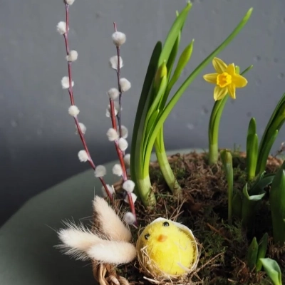 Плетёная корзина к Пасхе с мини-цыпой