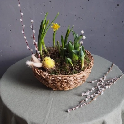 Плетёная корзина к Пасхе с мини-цыпой