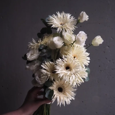 Букет невесты "Белый шёлк"